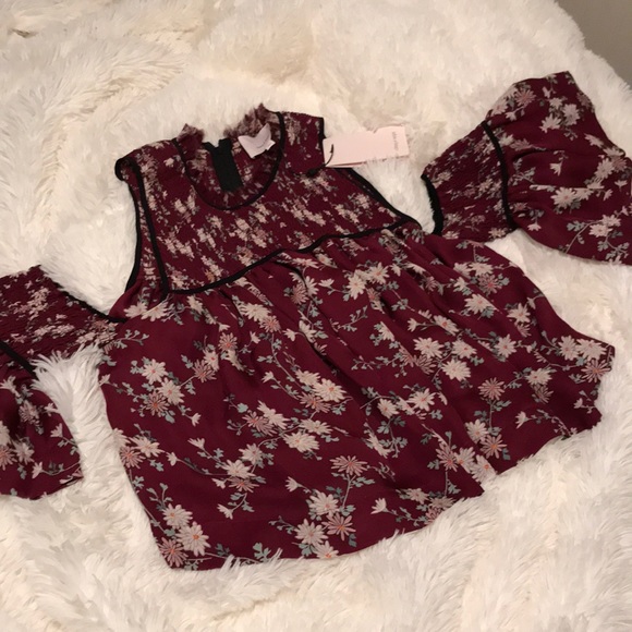 🔥Host Pic🔥Cinq a Sept silk cold shoulder blouse - Picture 4 of 12